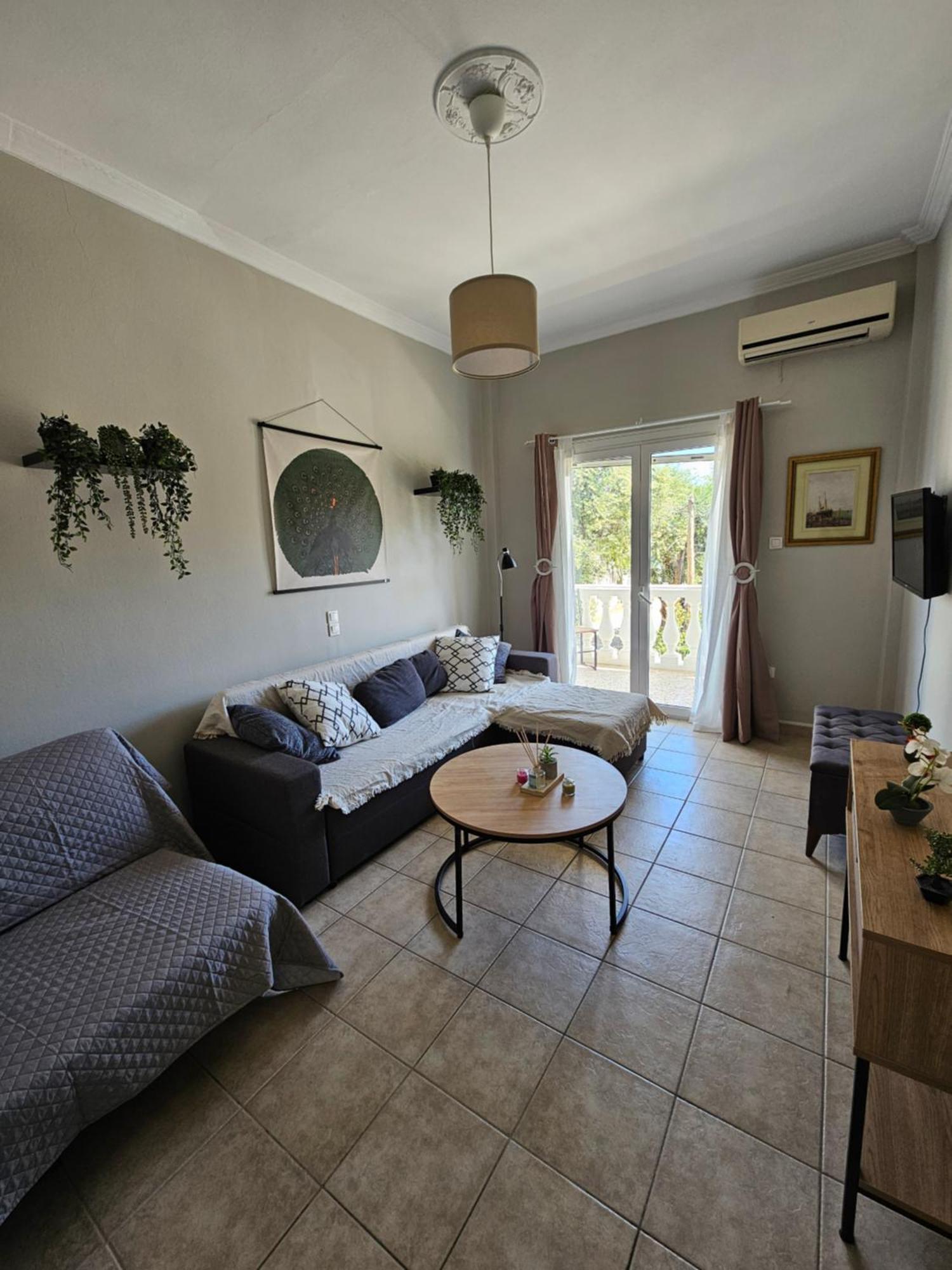 Tramonto Beach Apartment Ipsos Luaran gambar