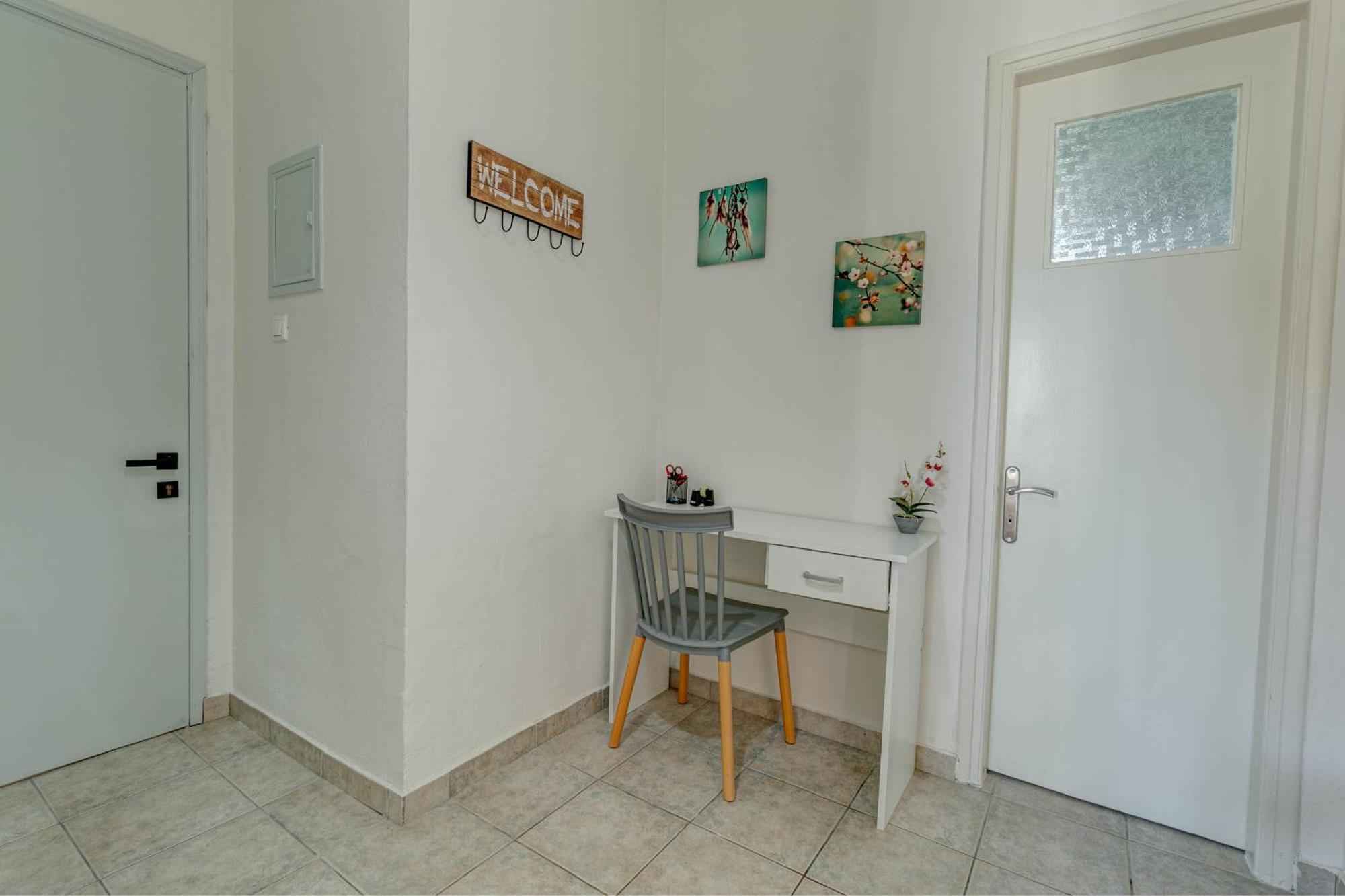 Tramonto Beach Apartment Ipsos Luaran gambar